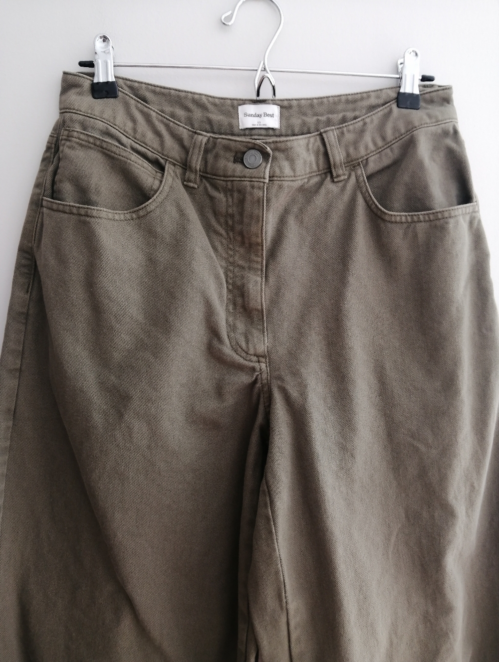 Aritzia Sunday Best Flan Barrel Leg Jeans Olive Green Size 10 - Picture 5 of 16